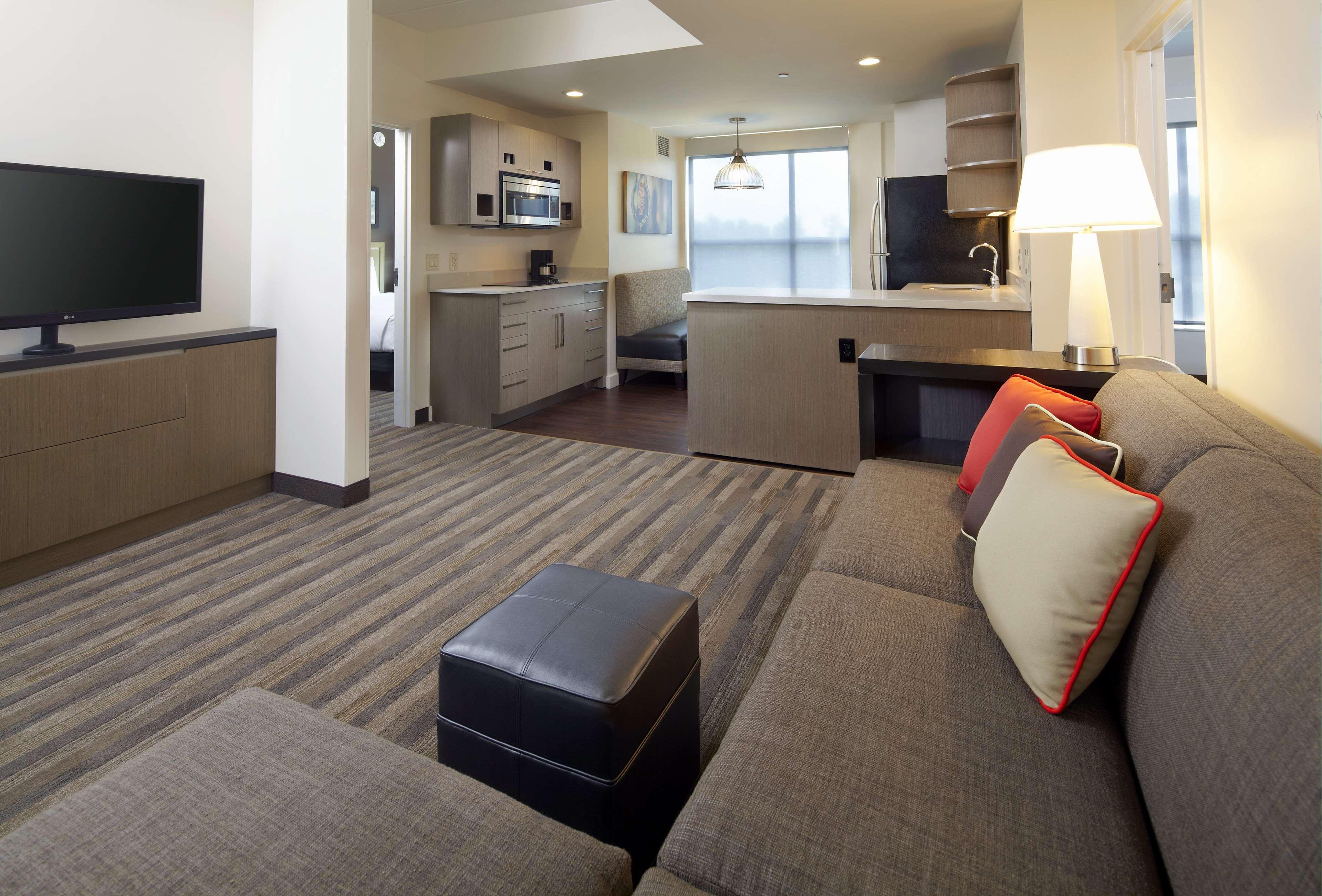 Hyatt House Charleston - Historic District Hotell Rum bild