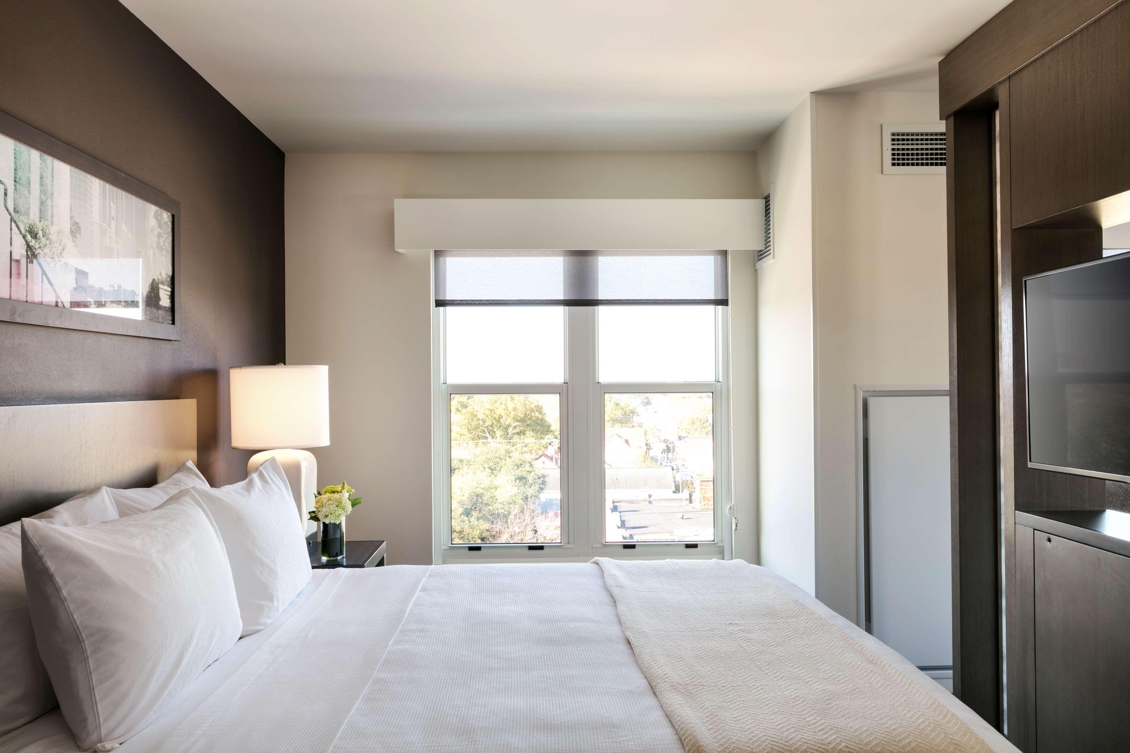 Hyatt House Charleston - Historic District Hotell Rum bild